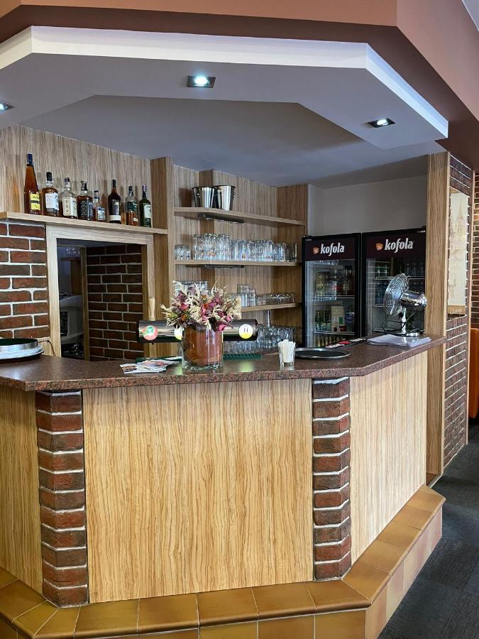 Hotel U Mesta Prahy Наход Экстерьер фото